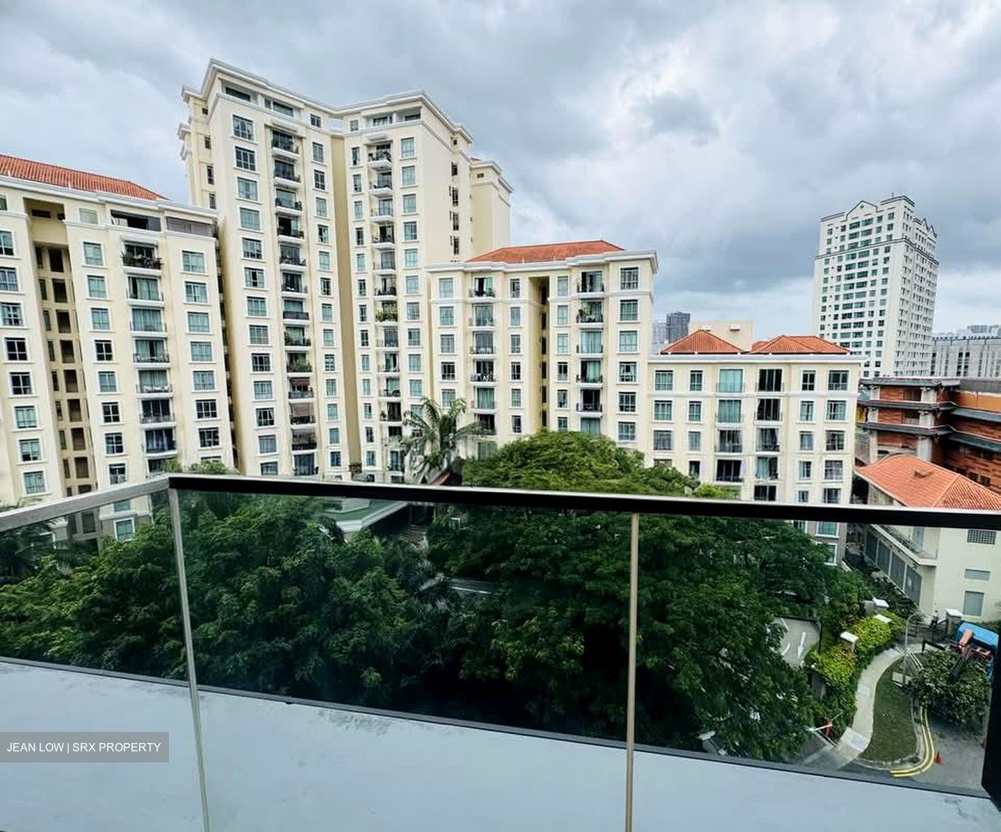 Hill House (D9), Apartment #581638001